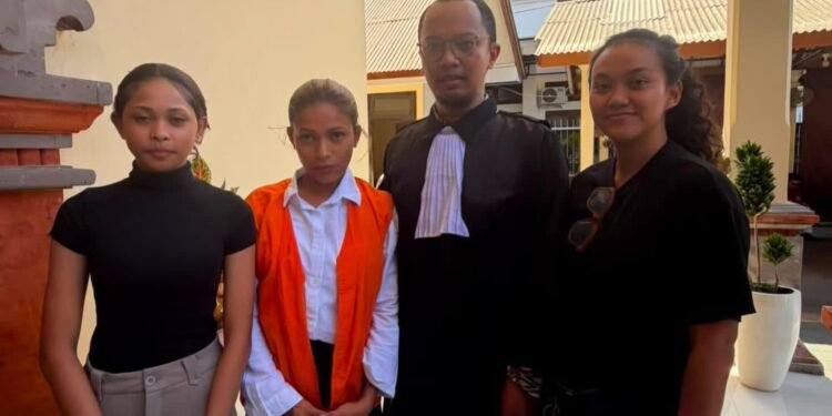 Jadi Tulang Punggung Keluarga, Terdakwa Kasus Dugaan Praktik Tenaga Kesehatan Tanpa Izin Minta Keringanan Hukuman