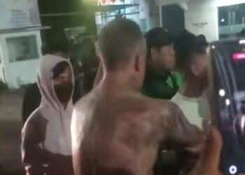 Mabuk, Turis Australia Bikin Geger di Seminyak